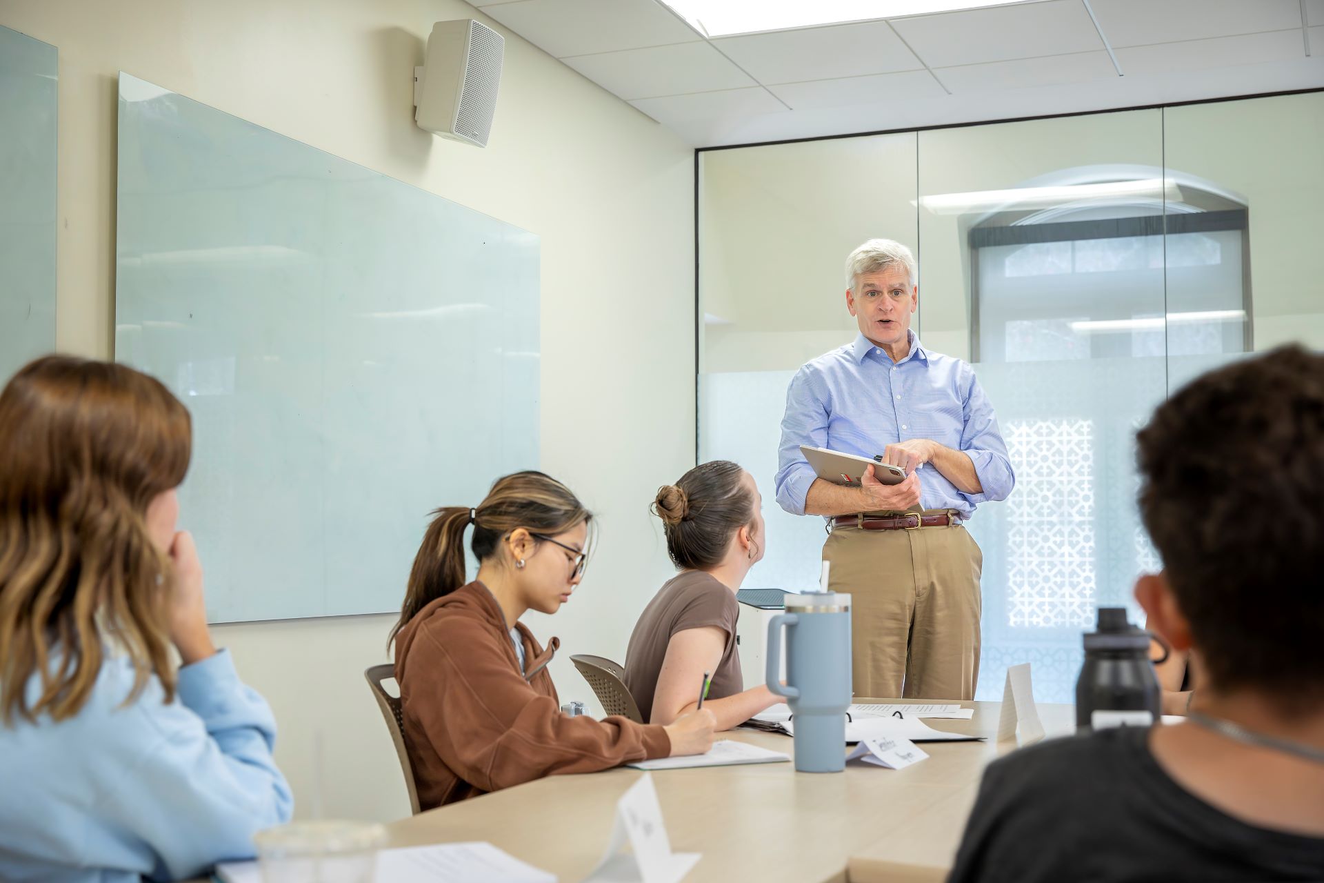 Senator Bill Cassidy teaching an HNRS seminar