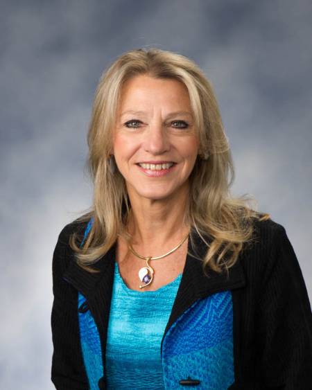 A portrait photo of Barbara Dutrow.